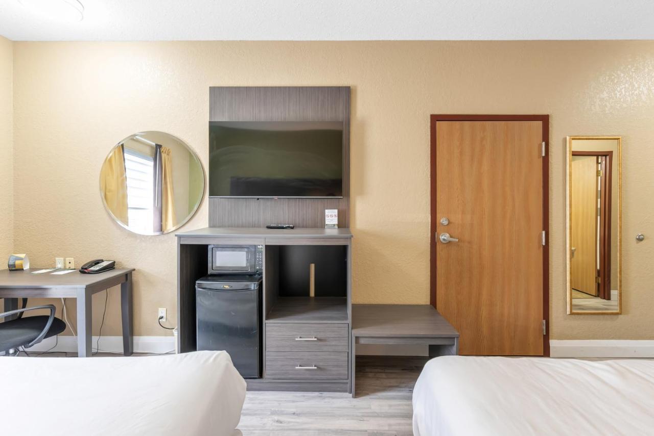 Quality & Hotel
